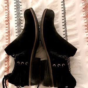 Kork brand shootie, size 6, never worn